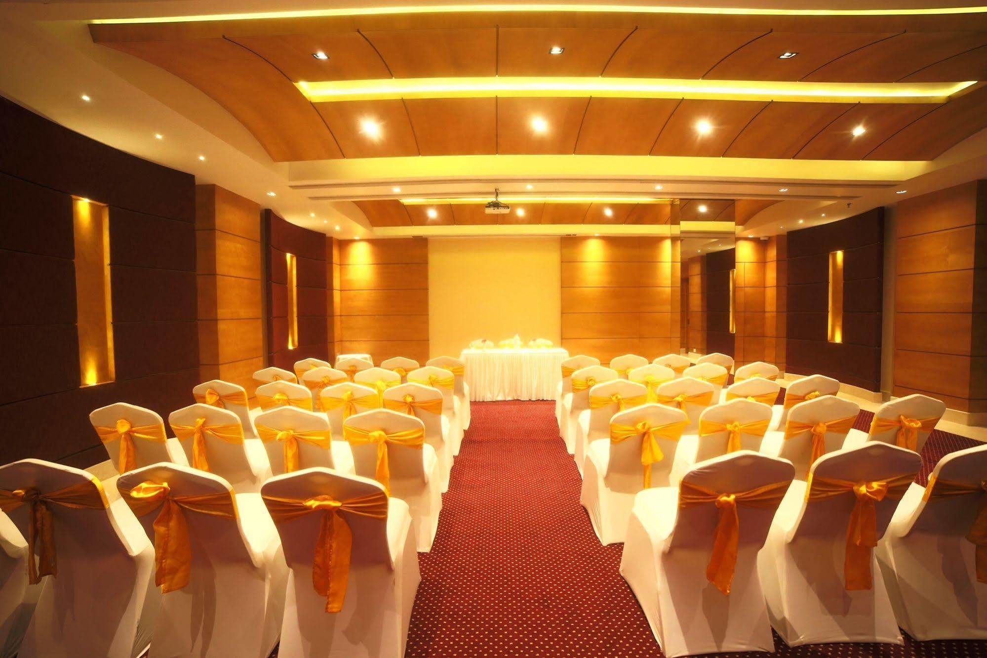 Olive Downtown Hotel Kochi