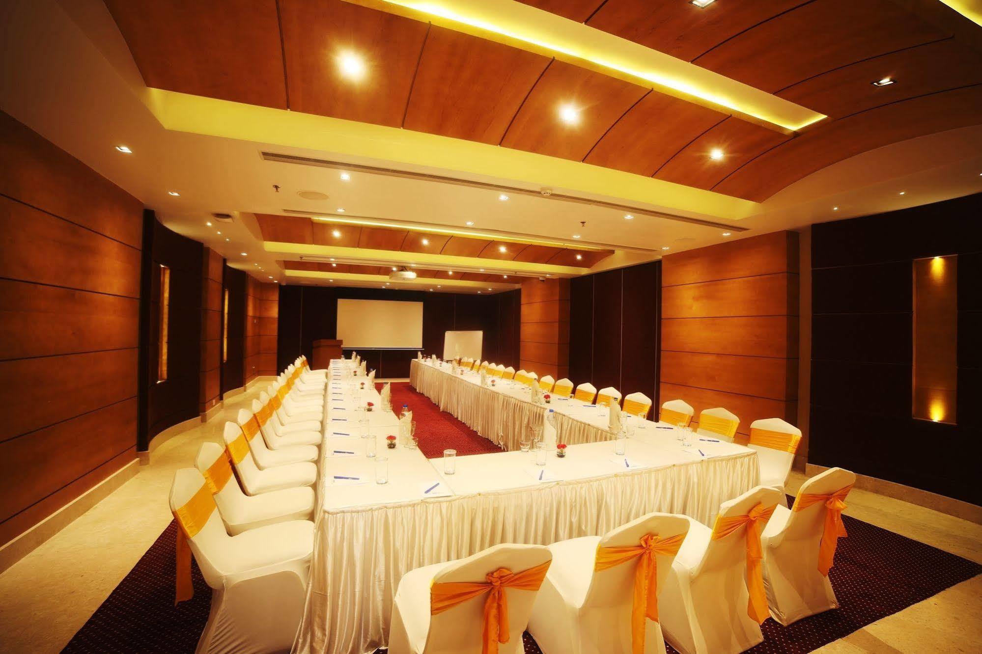 Olive Downtown होटल Kochi